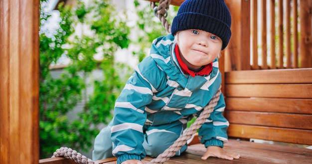 5. Tak jarang, ada kelainan genetik memengaruhi kondisi fisik psikologis anak