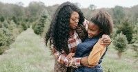 7 Kegiatan yang Bisa Meredakan Stres untuk Mama dan Anak
