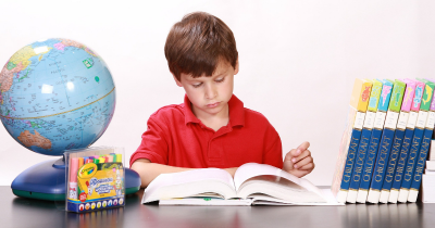 5 Cara Belajar dengan Cerdas yang Bisa Ditanamkan pada Anak