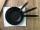 5. Peralatan masak dari carbon steel mirip cast iron berat lebih ringan