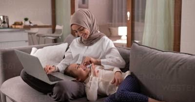 Mengajarkan Anak Doa Ibu Sejak Usia Dini