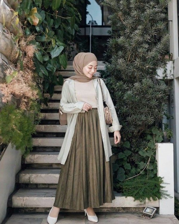 Wanita hijab casual outfit 5 OOTD
