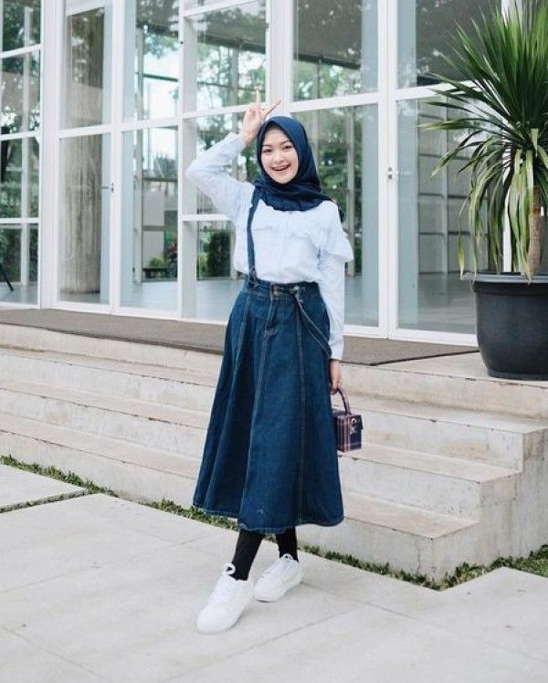 Outfit casual wanita hijab