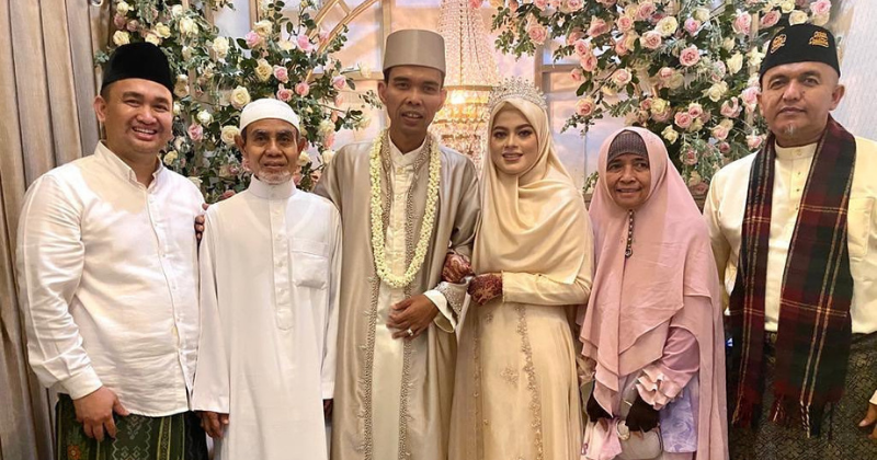 5 Fakta Istri Ustaz Abdul Somad yang Baru 19 Tahun