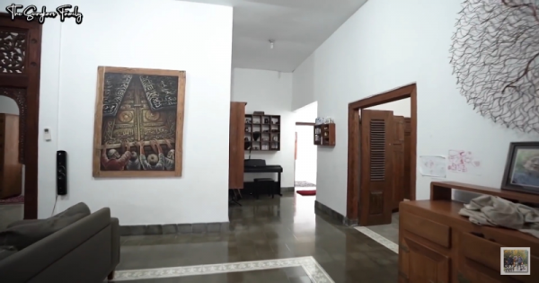 12 Potret Rumah Zaskia Adya Mecca Dan Hanung Di Yogyakarta Popmama Com