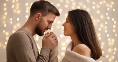 9 Tanda Pasangan Suami Istri Punya Ikatan Emosional yang Kuat