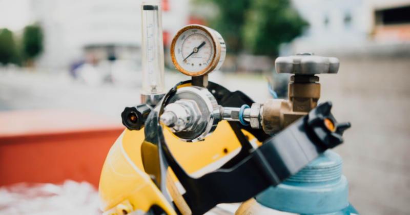 How to tell the difference between real and fake oxygen cylinders