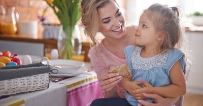 Bukan Dimarahi, 7 Cara agar Anak Mau Mendengarkan Orangtua