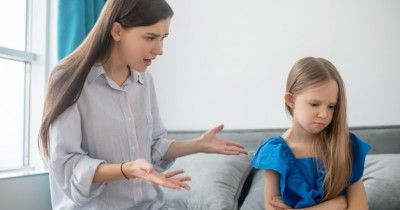 9 Perilaku Toxic Parenting yang Mengancam Masa Depan Anak