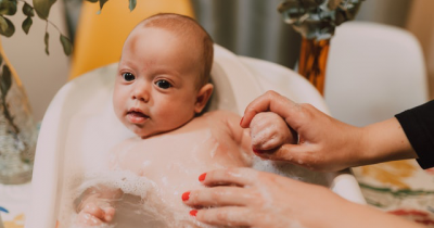 11 Rekomendasi Sabun Biang Keringat untuk Bayi