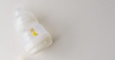 7 Rekomendasi Susu Formula Organik untuk Bayi Usia 0-12 Bulan