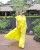 1. Maharani Kemala tampil anggun gaun off shoulder berwarna kuning cerah