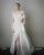 5. Patricia Devina memakai gaun putih klasik elegan