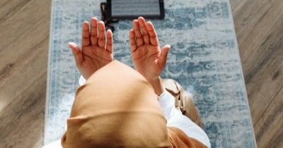 5 Kumpulan Doa Safar Artinya, Dipanjatkan sebelum Berpergian