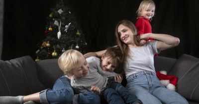 Pu Tiga Anak Membuat Mama Paling Mudah Stres, Benarkah