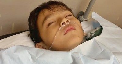 Sempat Alami ISK, Putra Arie Untung Fenita Dirawat Rumah Sakit