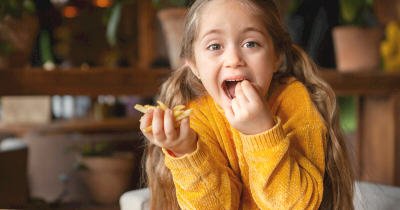 Makanan yang Berdampak Negatif pada Perkembangan Otak Anak, Simak Ma!