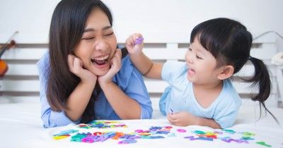 5 Cara Mempersiapkan Masa Depan Cerah untuk Anak