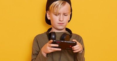 Mudah dan Efektif, 10 Cara Mengatasi Kecanduan Smartphone pada Remaja