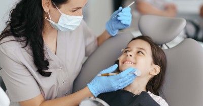 9 Cara Mengajarkan Anak Menjaga Kesehatan Gigi Sejak Dini