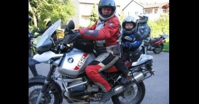 Tips Memilih Helm Motor Anak Keselamatan Jalan Raya
