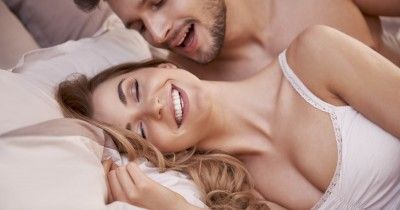7 Cara Meningkatkan Mood untuk Berhubungan Seks saat Hamil