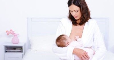 Penyebab Bayi Batuk saat Menyusu Cara Mengatasinya