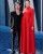 3. Sophie Turner tampil mencuri perhatian gaun merah acara Oscars After Party
