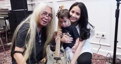 10 Foto Jadul Nagita Slavina Gideon Tengker Jarang Tersorot