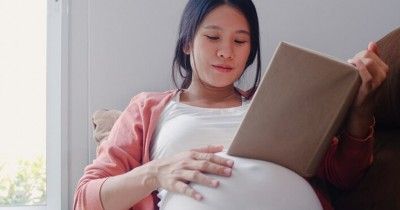 10 Pantangan Ibu Hamil Menurut Adat Minang