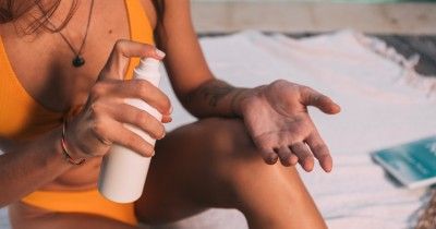 10 Rekomendasi Sunscreen Spray untuk Lindungi Kulit dari Bahaya Sinar 