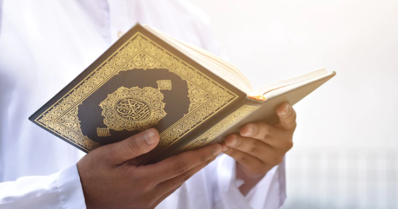 Doa Setelah Membaca Surat Al Waqiah, Mendatangkan Keberkahan | Popmama.com