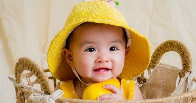 20 Nama Bayi Laki-Laki Bermakna Cerdas Beruntung