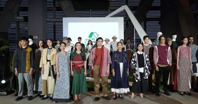 UNIQLO & Adrie Basuki Kolaborasi dalam Project Fashion Berkelanjutan