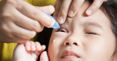 17 Obat Tetes Mata untuk Anak yang Aman Digunakan