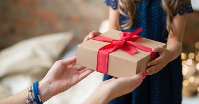 15 Ide Kado Valentine Anak Remaja