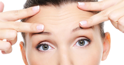 7 Cara Menghilangkan Kerutan di Dahi Secara Alami Tanpa Botox