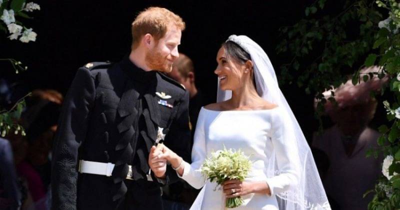 10 Fakta Kisah Cinta Pangeran Harry Dan Meghan Markle | Popmama.com