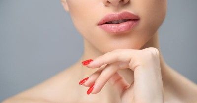 Fakta Menarik Peptide dalam Lip Care Bibir Kering Gelap