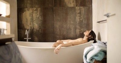 Redam Stres Melakukan Mindful Shower, Cara Seru Menyayangi Diri