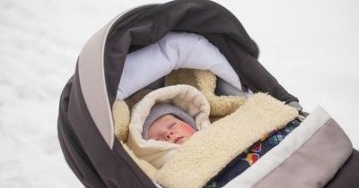 Unik Bayi Kawasan Nordik Dibiarkan Tidur Siang Luar Ruangan