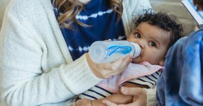 7 Dampak Bayi Terlalu Banyak Minum Susu Formula, Jangan Diremehkan