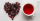 9. Minum teh daun raspberry merah