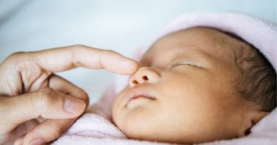 10 Rekomendasi Alat Penyedot Ingus Bayi Aman Digunakan